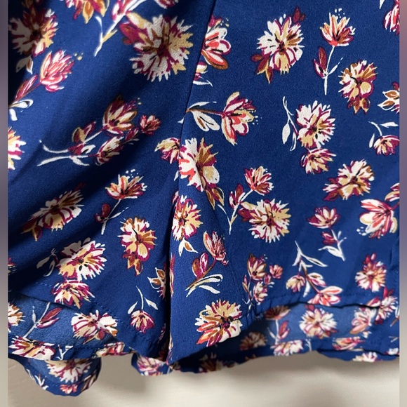 XHILARATION Blue Floral Romper Spaghetti Straps Size Small - Picture 6 of 9